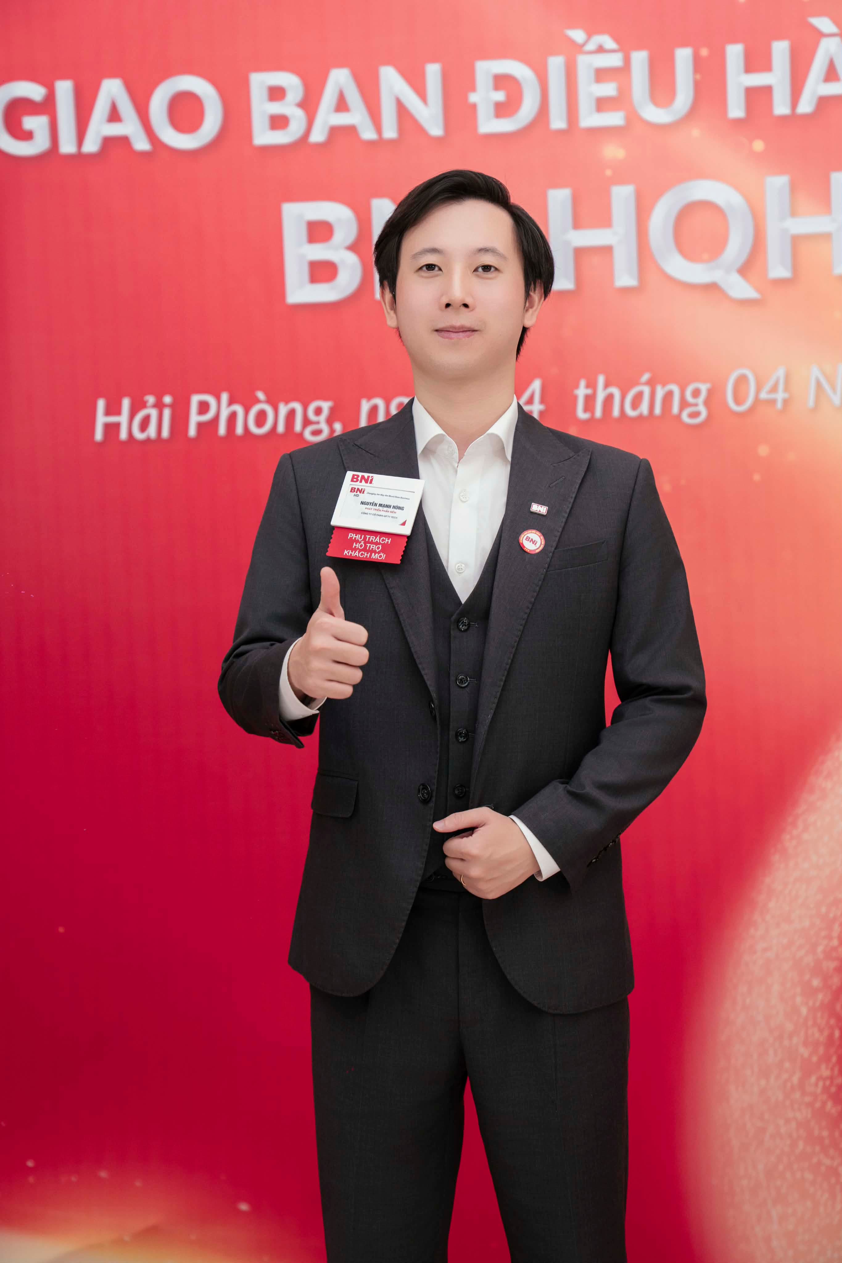 Nguyễn Mạnh Hùng